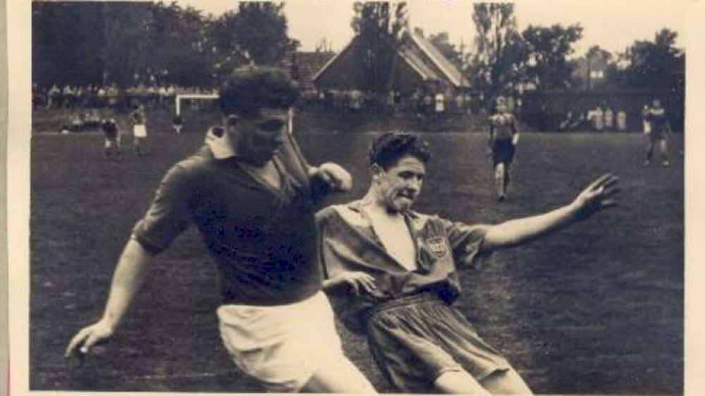 F044F576-43F4-4F72-ACD9-BF4453AB131C