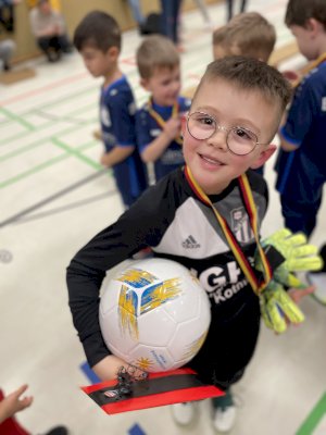 01AE48A3-6772-443F-981F-E3A2403E6B72