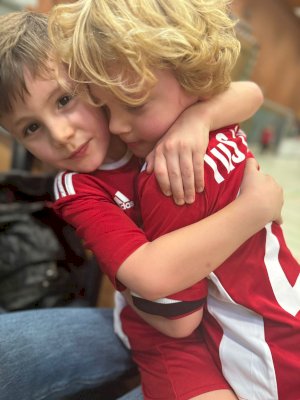 37BBC44F-3E70-4166-B6C2-644036C6F955