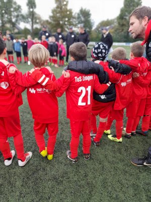 3C04B686-5B00-4F31-8AE3-46561E85FE14