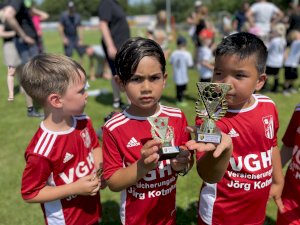 51C6C2A9-9D1C-4E27-A929-03B51F9C2522