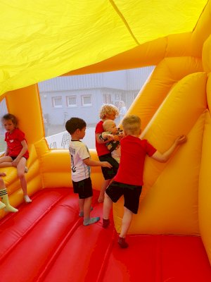 58b119ba-4b86-48bd-ae16-64c40f4fef98