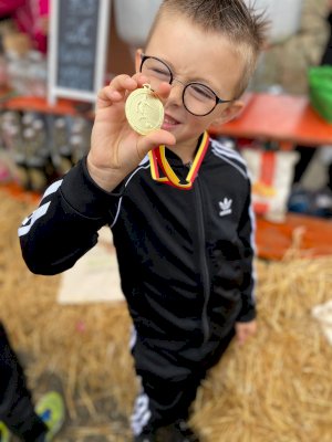 60CC4C84-E2A7-4BDD-9C6C-2A52C1C083F9