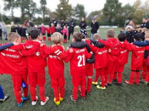 60E84CB4-815E-4180-B60D-854B37ED654A