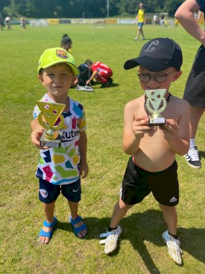 8B384311-C168-42BC-AA6B-849335CC9486