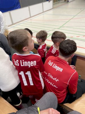 BF81E3C9-F229-4800-A827-132084B17D74