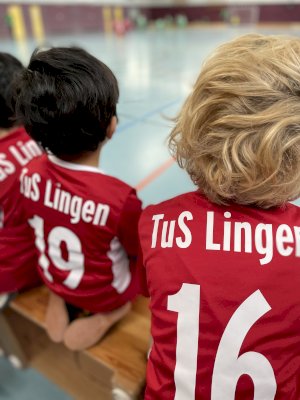 D27C2A3F-8573-4610-BB48-B5C4A4D41911