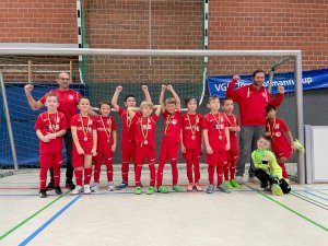 E570CE5B-64D5-4153-98D7-016837BE69FE