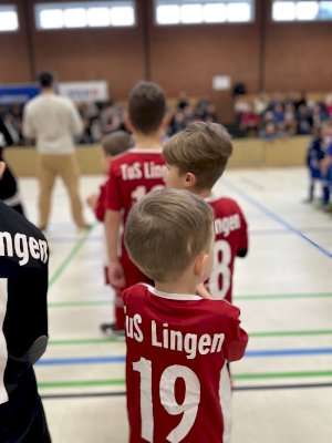 E8312D4A-F23F-456C-BE33-C8BE9A0051EF